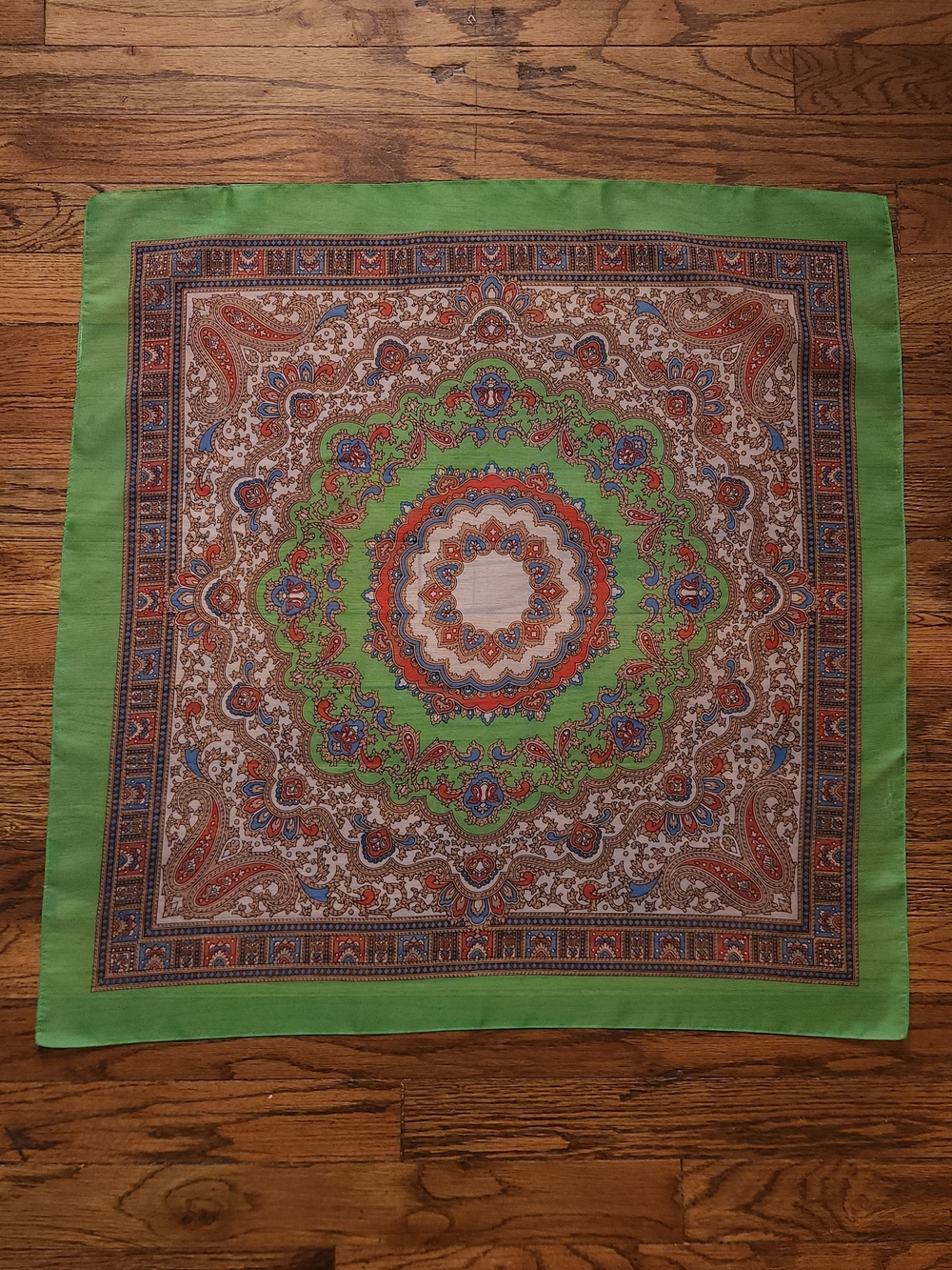 Green Paisley Medallion Scarf
